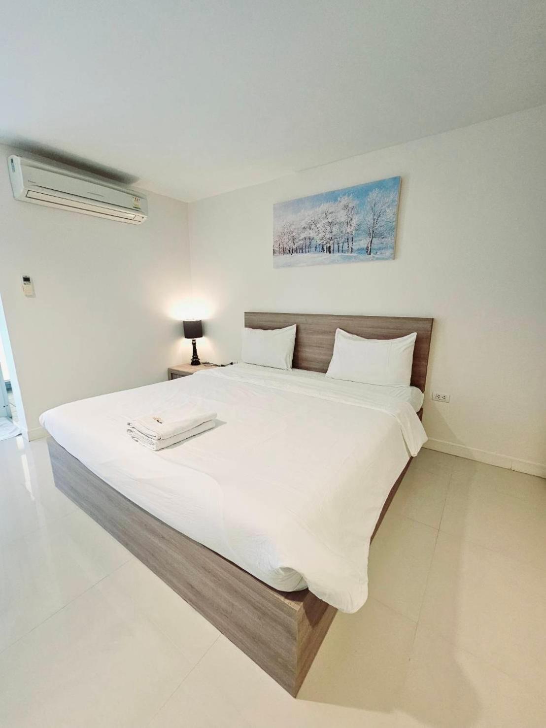 Similan Mansion Hotel Bangsaen Exterior foto